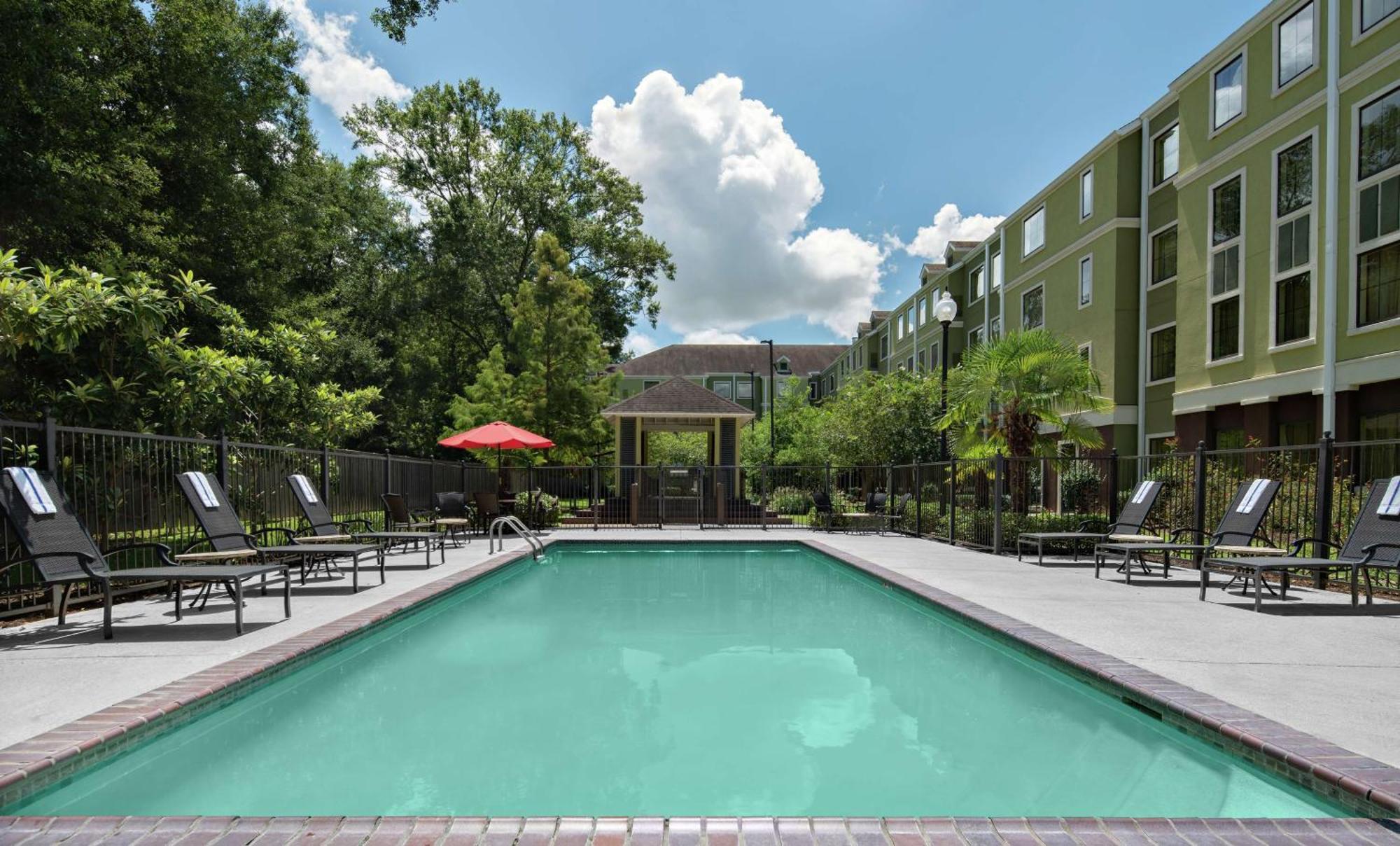 Homewood Suites Lafayette-Airport Exterior photo